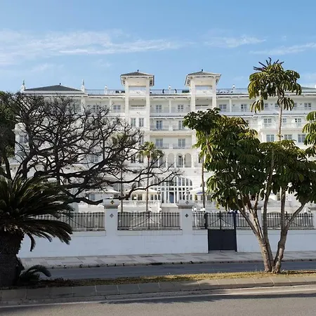 Malagueta Beach + Parking *
